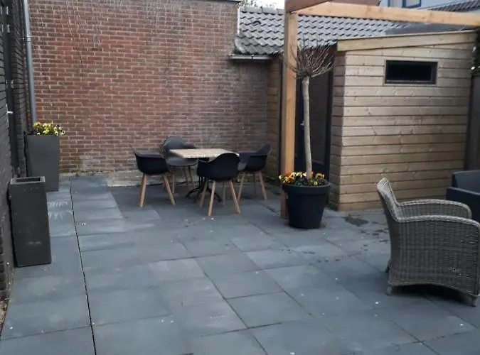 Semesterbostad Janneke *